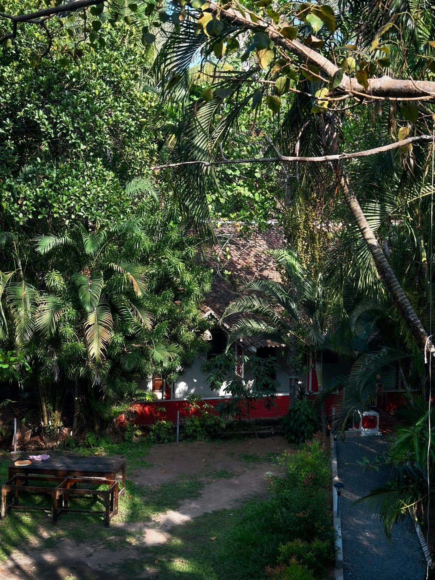 Greenbay Varkala Exterior photo